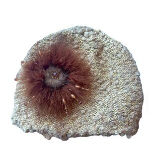 New Candies Women’s Knit Beanie - Metallic Cream with Removable Hat Pin